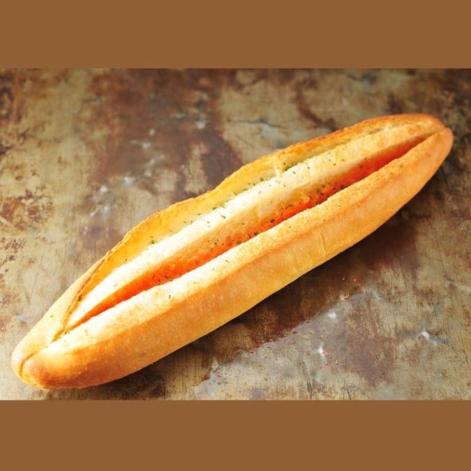 岩田屋本店 第43回 博多うまかもん市 〈国産小麦パン工房フルフル〉明太フランス