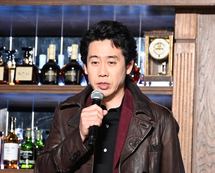 「探偵はBARにいる」シリーズ最新作製作発表会見に出席した大泉洋 クランクイン！ width=
