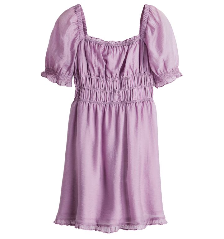 乙女心を刺激する、H&Mのギャザーワンピース。