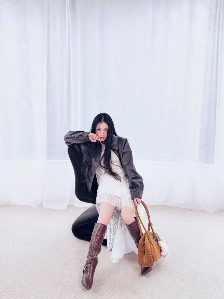 品よく甘さを加えた、旬なヴィンテージスタイルを纏う桐原美月。GUやGRLなどのプチプラアイテムコーデ。