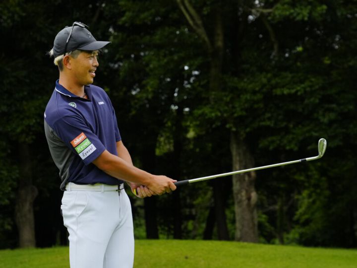 「グリップエンドをヘソに向ける」と狙った方向に打てる！人気コーチが解説