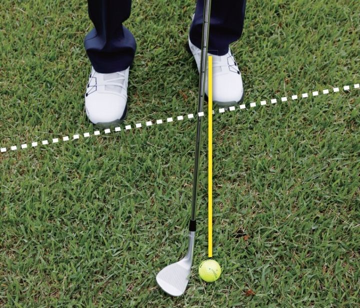 「グリップエンドをヘソに向ける」と狙った方向に打てる！人気コーチが解説