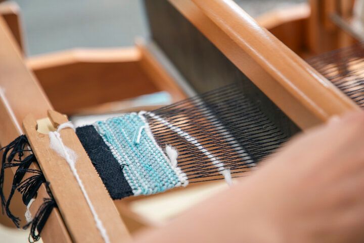 愛知・蒲郡の「竹島クラフトセンター」で手織り体験♪ふんわりやさしい綿の手ざわりに心和むひととき