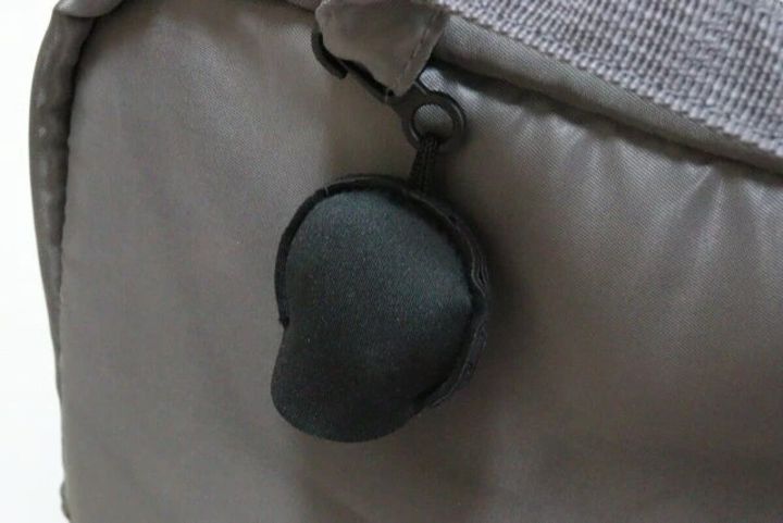 ダイソー 収納ポーチ付メガネ拭き 持ち運び コンパクト