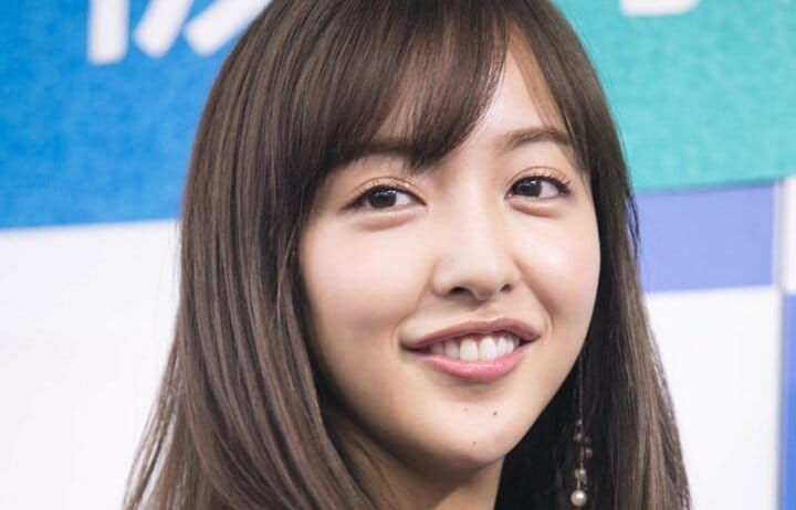 【写真・画像】「あのともちんが…」スタッフがざわついた板野友美の“変化”を峯岸みなみが暴露「妊娠中で…」 1枚目