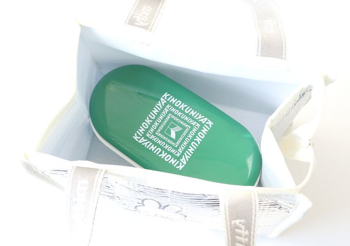 宝島社雑誌付録のSPRiNG2026年5月号のミッフィーのお弁当用保冷バッグ5