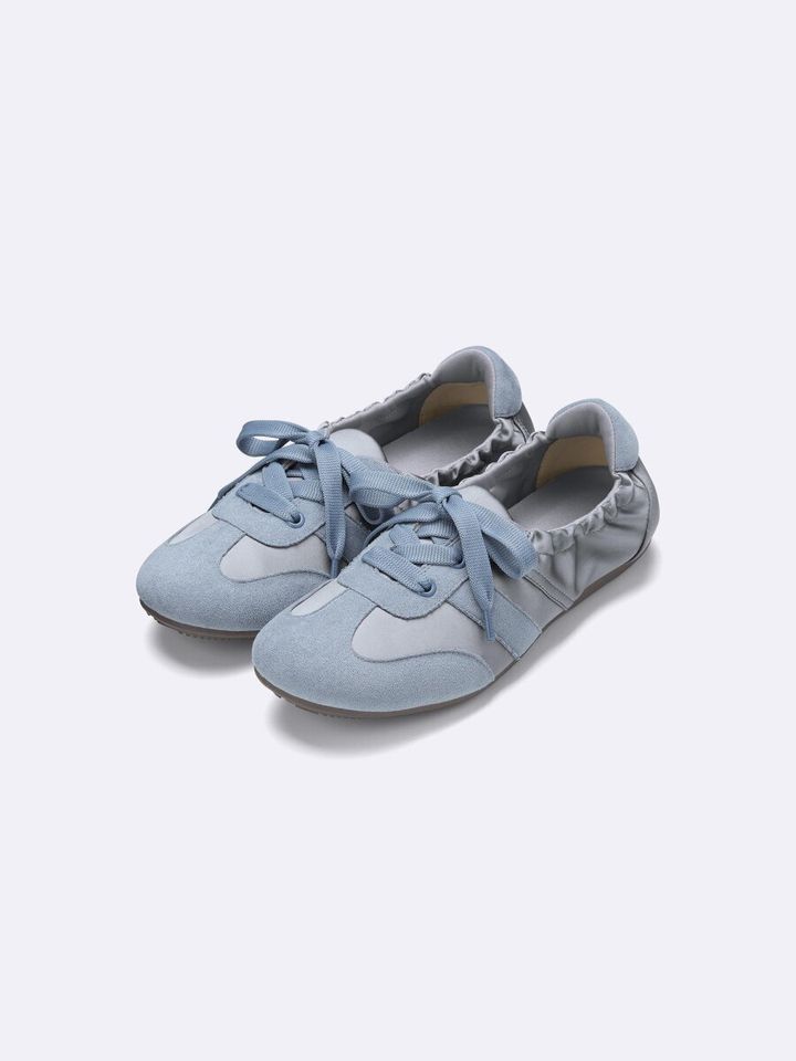 2026gu春大人女性おすすめギャザーバレエスニーカー