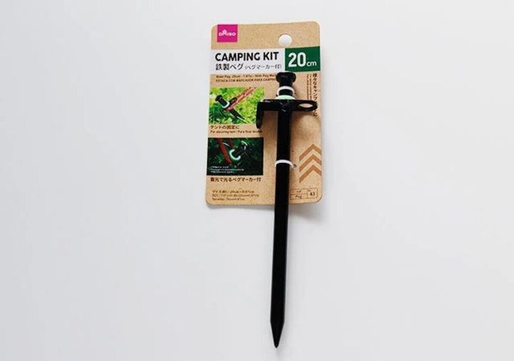 ダイソーの鉄製ペグのパッケージ