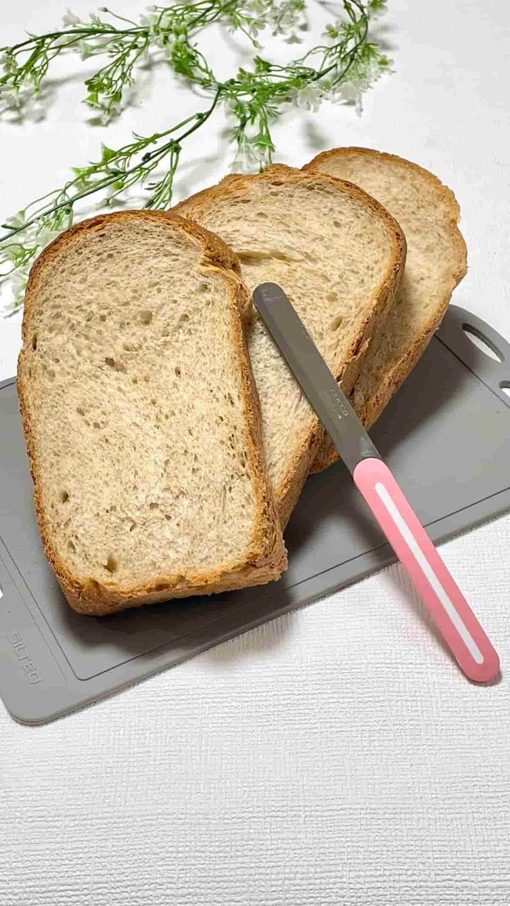 全粒粉のシナモン食パン