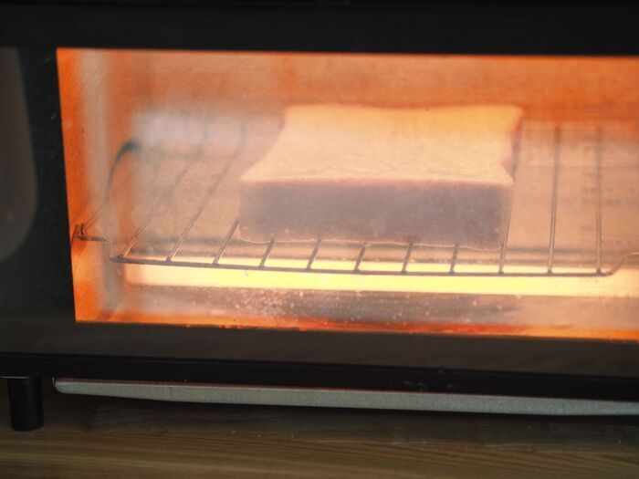 おうちで簡単『メロンパントースト』ができちゃった！あのサクサク食感を見事に再現♪