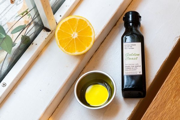 【東京都渋谷区】湘南の豊かな自然からうまれたオリーブオイル、ロンハーマン カフェ千駄ヶ谷店で発売