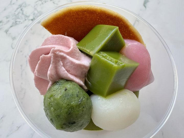 ひとつで和菓子の美味しいところが一度に食べられちゃう贅沢な和パフェ