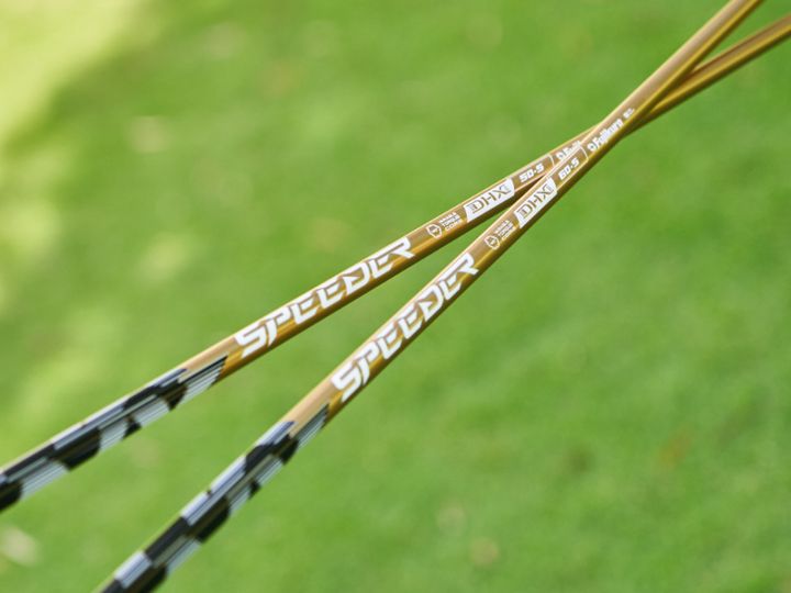 ゴルフのシャフトとは？初心者向けに「硬さ・重さ・素材」をわかりやすく解説