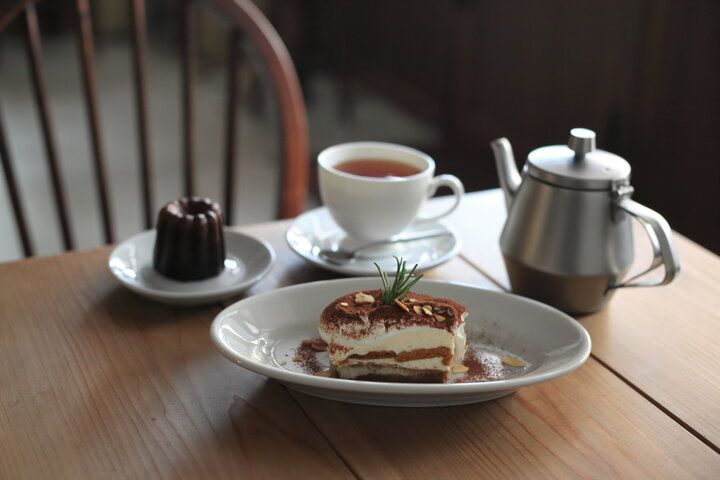 重要文化財がおしゃれなビストロカフェに。諏訪の街の歴史を伝える「三村貴金属店」＆「ミヌレ」