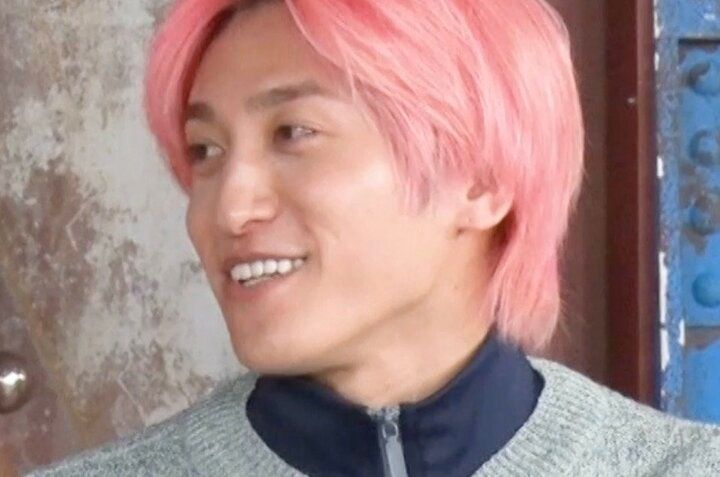 【写真・画像】「救急車で運ばれ、そのまま出産」EXIT兼近、妊娠に気づかなかった従姉妹の“衝撃体験”を激白 1枚目