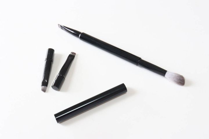 セリア ポータブルメイクブラシ 組み換え