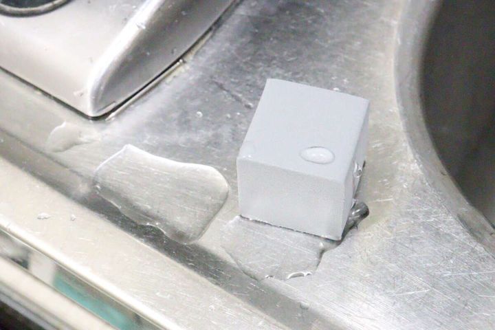 やわらか吸水スポンジ（キューブ形、1個） 吸水性