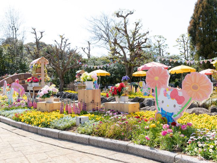 花いっぱいのフラワーガーデンやフォトスポット