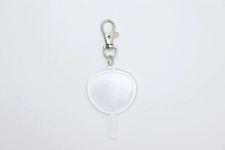 ダイソー うちわ型フォトキーホルダー