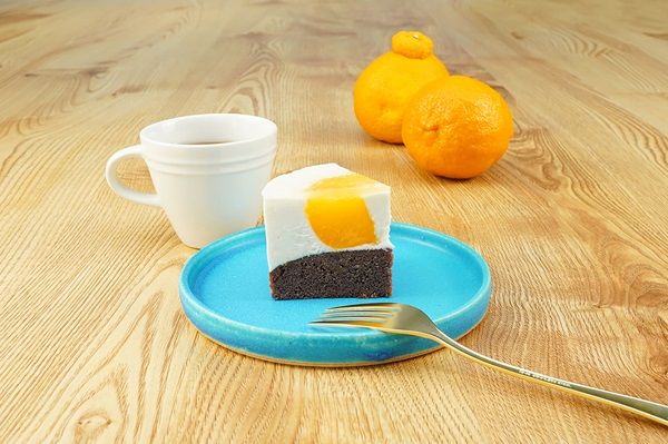 宮崎県日南市・弓削ファームのユゲポンを贅沢に使った「おひさまケーキ」50個限定販売