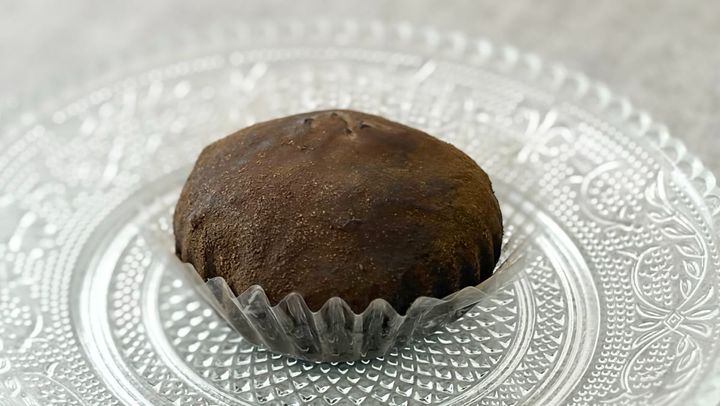 とろもち食感の中にほうじ茶の風味が広がる【セブン】の和菓子が美味です