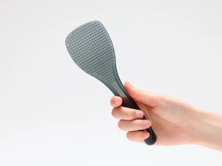 ライクイット「ごはんがつきにくい快適しゃもじ」握りやすく軽い