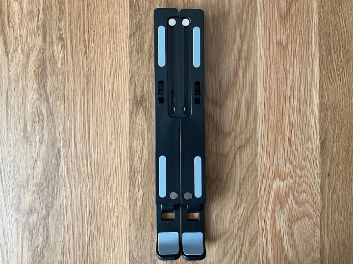 100均のタブレットスタンドが意外と便利！ダイソー・セリア・キャン★ドゥの売り場をチェック