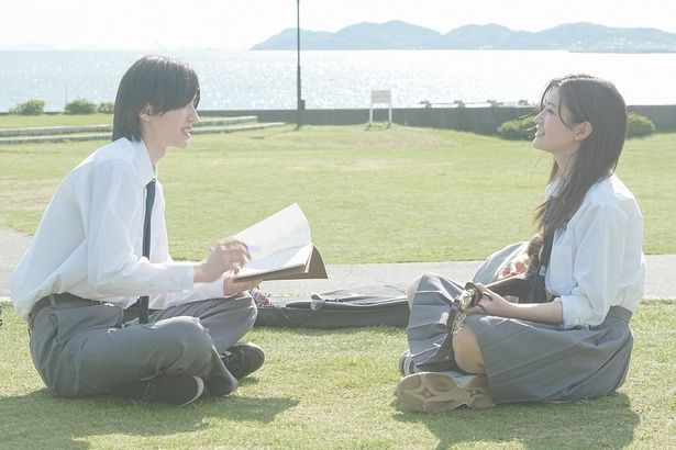 【写真を見る】道枝駿佑ら『セカコイ』チームが再タッグ！『君が最後に遺した歌』が動員13万人＆興収1億7000万円で6位スタート [c]2026「君が最後に遺した歌」製作委員会