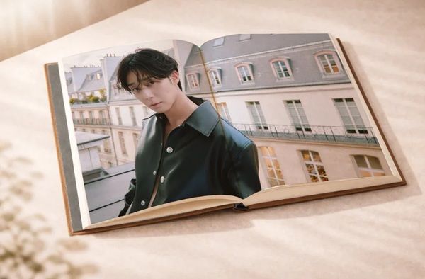 【東京都千代田区】パク・ソジュンさんの写真集『Unveiled』を大丸東京で販売！全208ページで構成