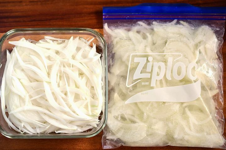 生と冷凍のオニオンスライス