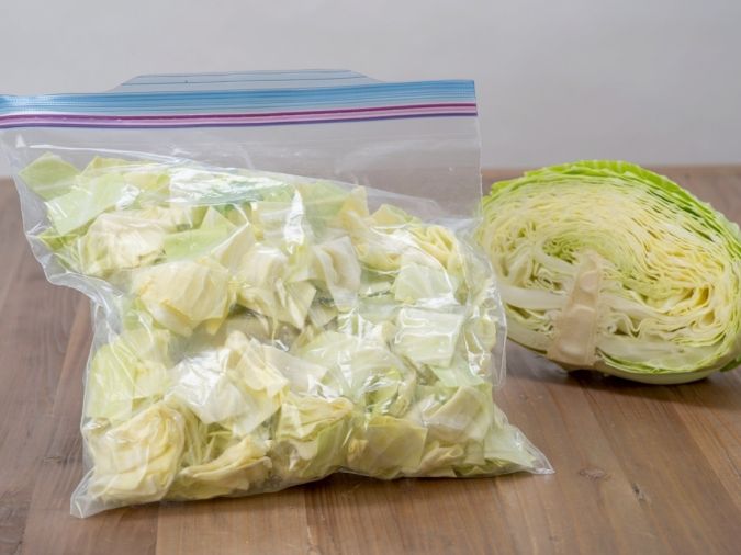 キャベツ 保存方法 カット 冷蔵 冷凍