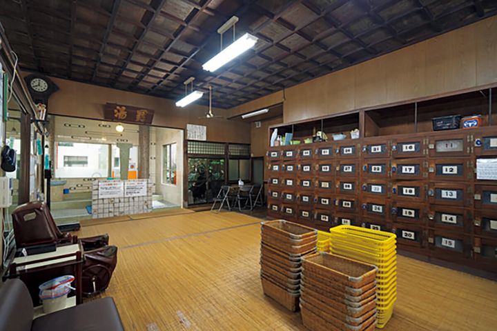 京都〈日の出湯〉脱衣所