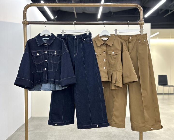 画像: 【GU×rokh】ペプラムブルゾン by rokh 各¥4,990、バルーンパンツ by rokh 各¥3,990 www.gu-global.com