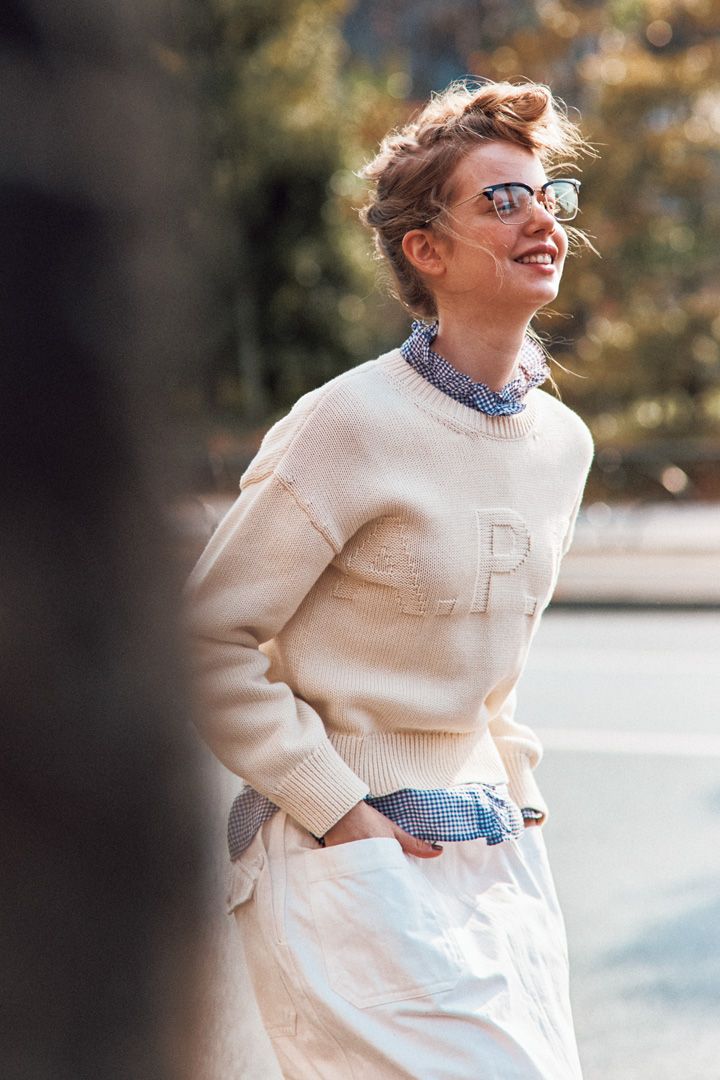 チラッと柄を見せるのがコツ！ 春のはじめに楽しみたいコーデ4選