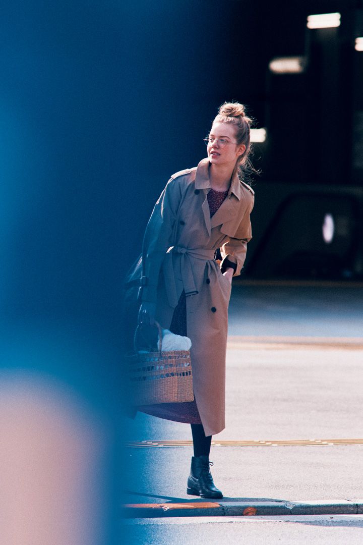 チラッと柄を見せるのがコツ！ 春のはじめに楽しみたいコーデ4選