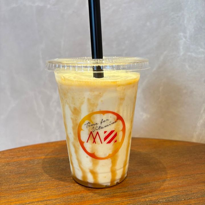 マナラ×パンとエスプレッソと シェイク