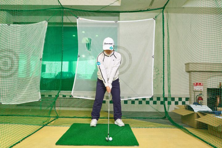 “始動”に気をつければアイアンが上手くなる！女子プロが解説