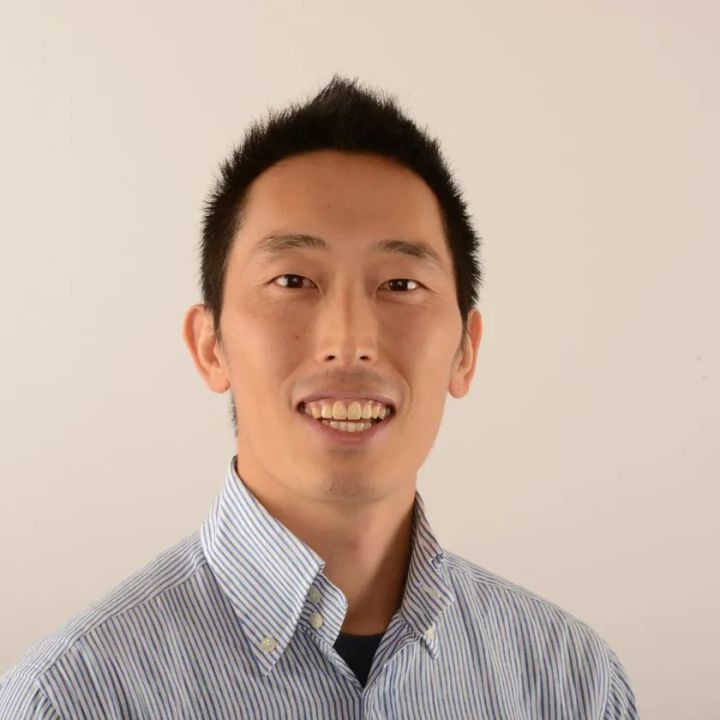 エデュテクノロジー代表取締役 阪上吉宏氏のポートレート