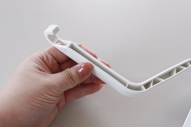 100円ショップ 100均 100円 百円 百円ショップ 便利 優秀 使える おすすめ オススメ レビュー セリア seria コロコロ 粘着クリーナー 粘着シート 掃除グッズ 掃除 クリーナー お掃除 フック