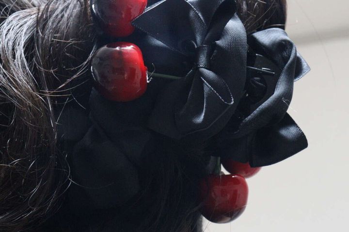 バンスクリップ（チェリー、ギャザー） 使用例