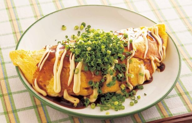 人気メニューに麺を加えてボリュームアップ （C）レタスクラブ編集部