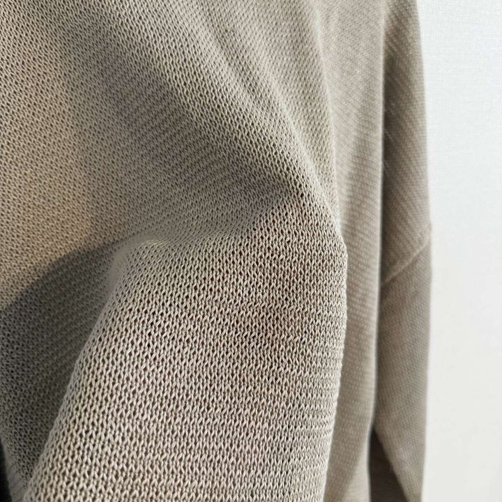 MICA＆DEAL ボートネックルーズニットプルオーバーの生地感