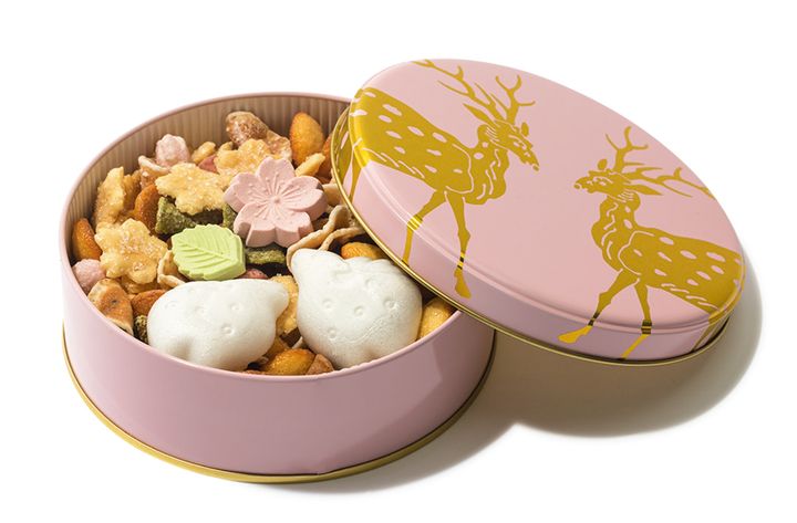 ② 桜が咲き誇る風景を表現した美味しくて愛らしい逸品