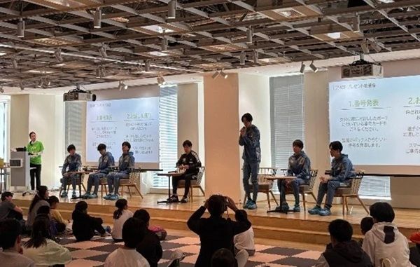 ライフネット生命保険が國學院大陸上競技部を招いたイベントを実施！子どもに直接指導