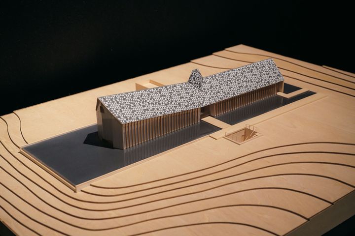 伊丹潤美術館 2.png