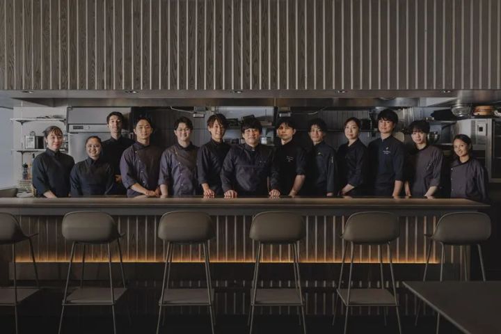 PLEIN BIS キッチンスタッフ集合