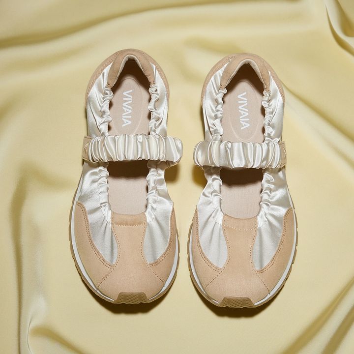 Ayla ライトゴールド アーモンド