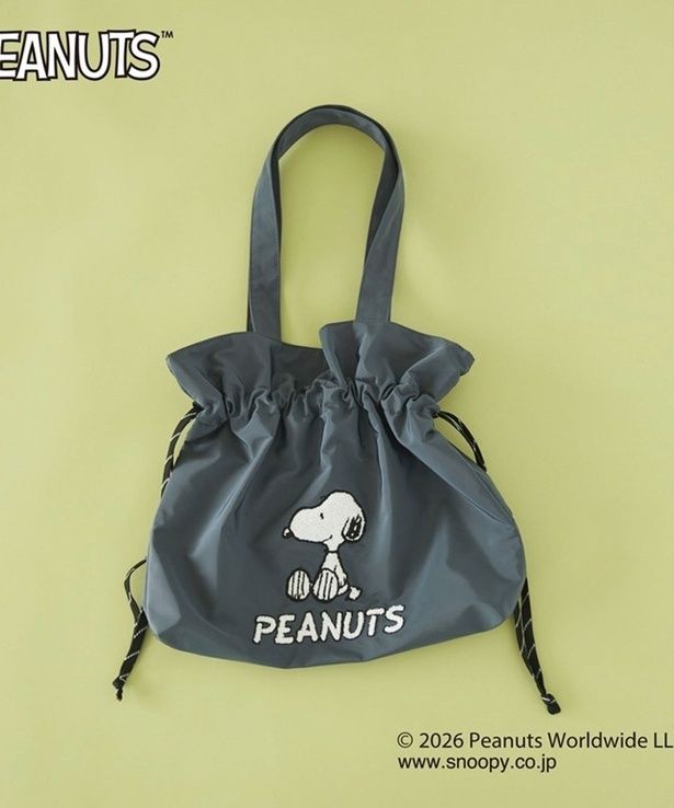 「SNOOPYコラボBAG(CHARCOAL GRAY)」(4400円)