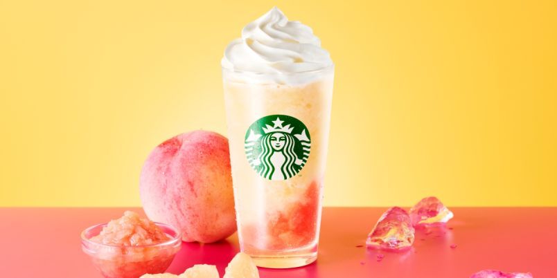 【スタバ新作・2026年】みずみずしく熟した白桃の甘さ香る「My フルーツ³ フラペチーノ® 完熟白桃」が登場 | TRILL【トリル】