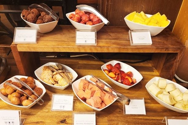 レモンフィナンシェ、ストロベリーマシュマロ、パイナップルなど